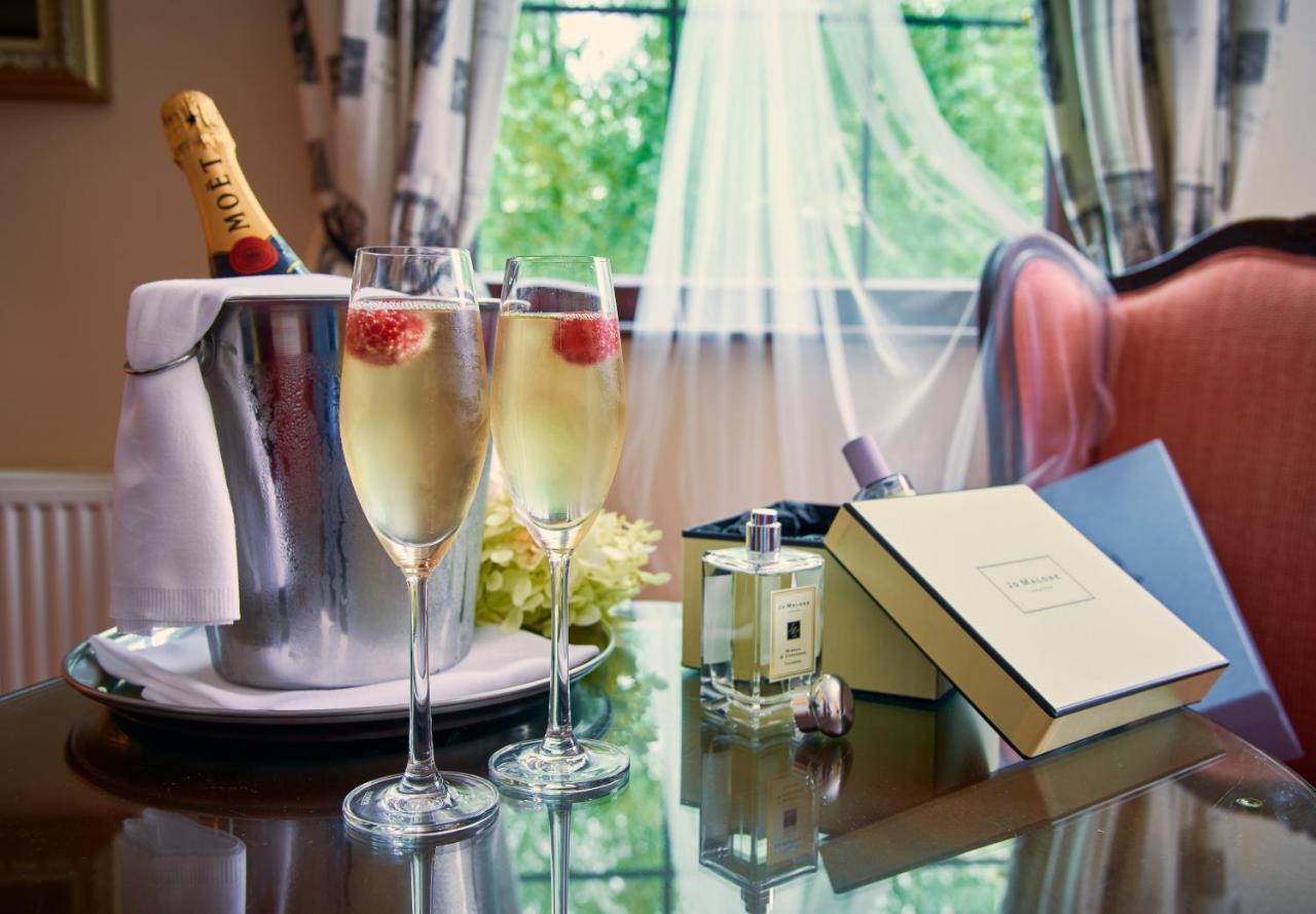 Bunratty Manor Hotel Екстериор снимка